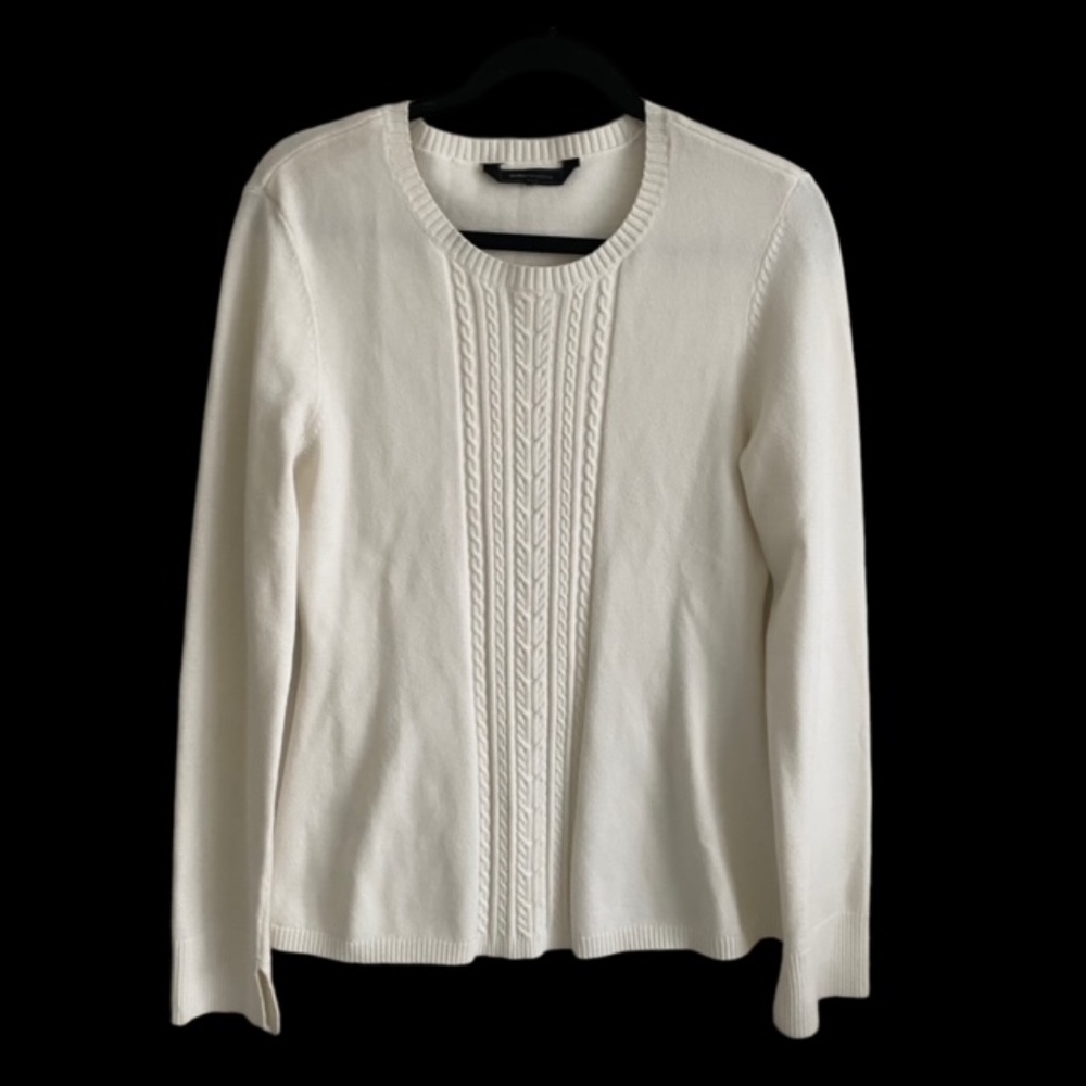 BCBGMaxAzria Ribbed Knit White Sweater Stretch Soft Long Sleeves Size L